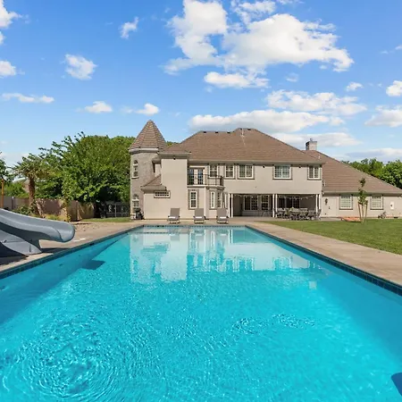 The Country House Home